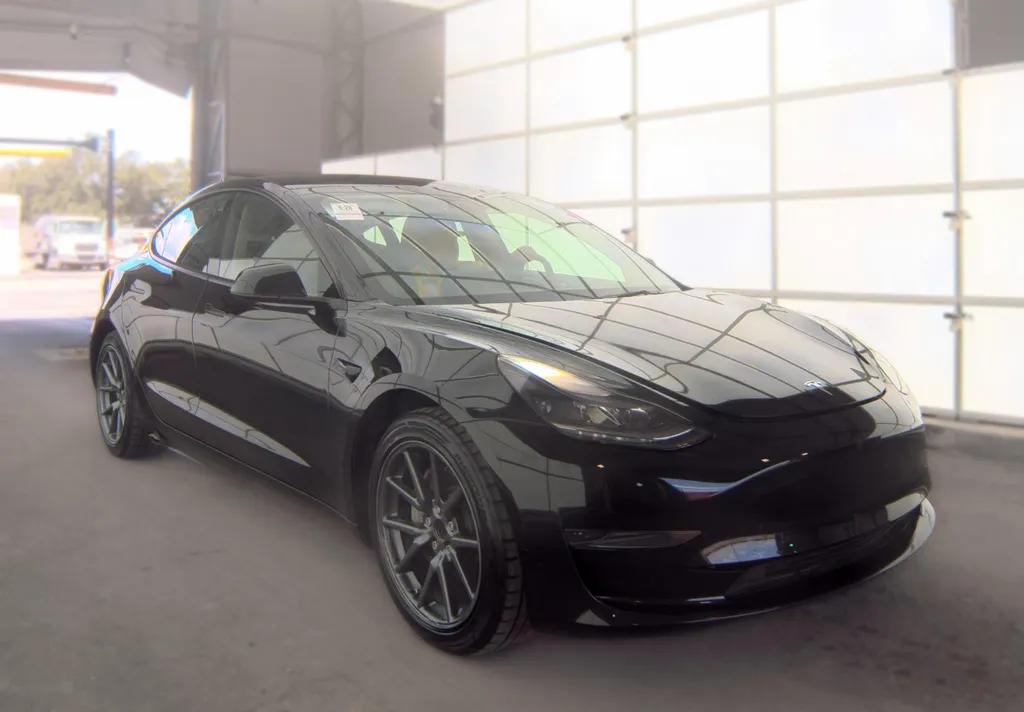 tesla model 3 2023 5YJ3E1EAXPF562392 image tesla model 3 2023 5YJ3E1EAXPF562392 image